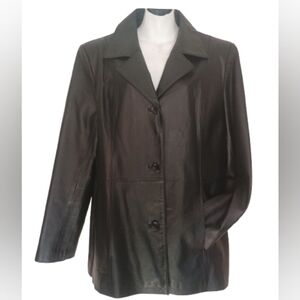 Dialogue Black women's 100% Leather Jacket Size: L